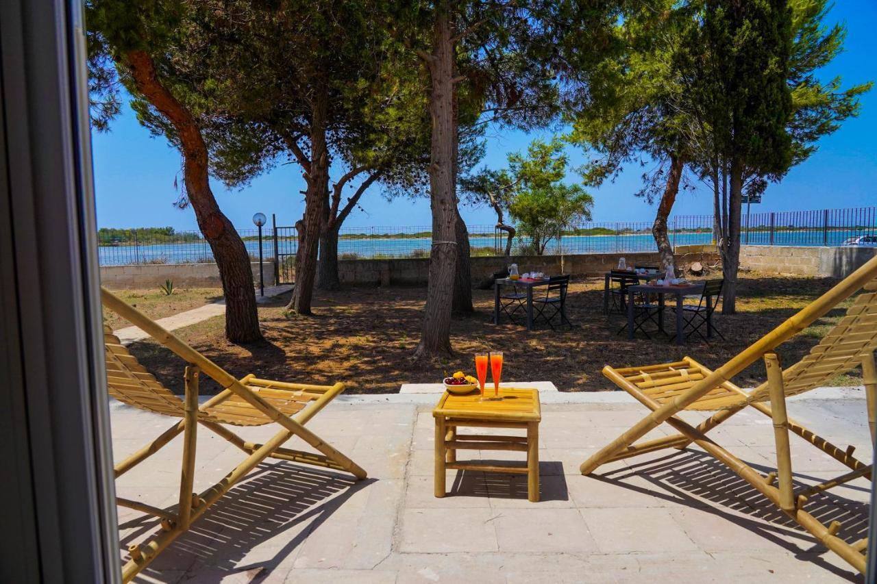 B&B La Penisola ポルト・チェザーレオ エクステリア 写真